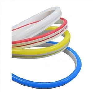 Lumină neon cu LED-uri în aer liber